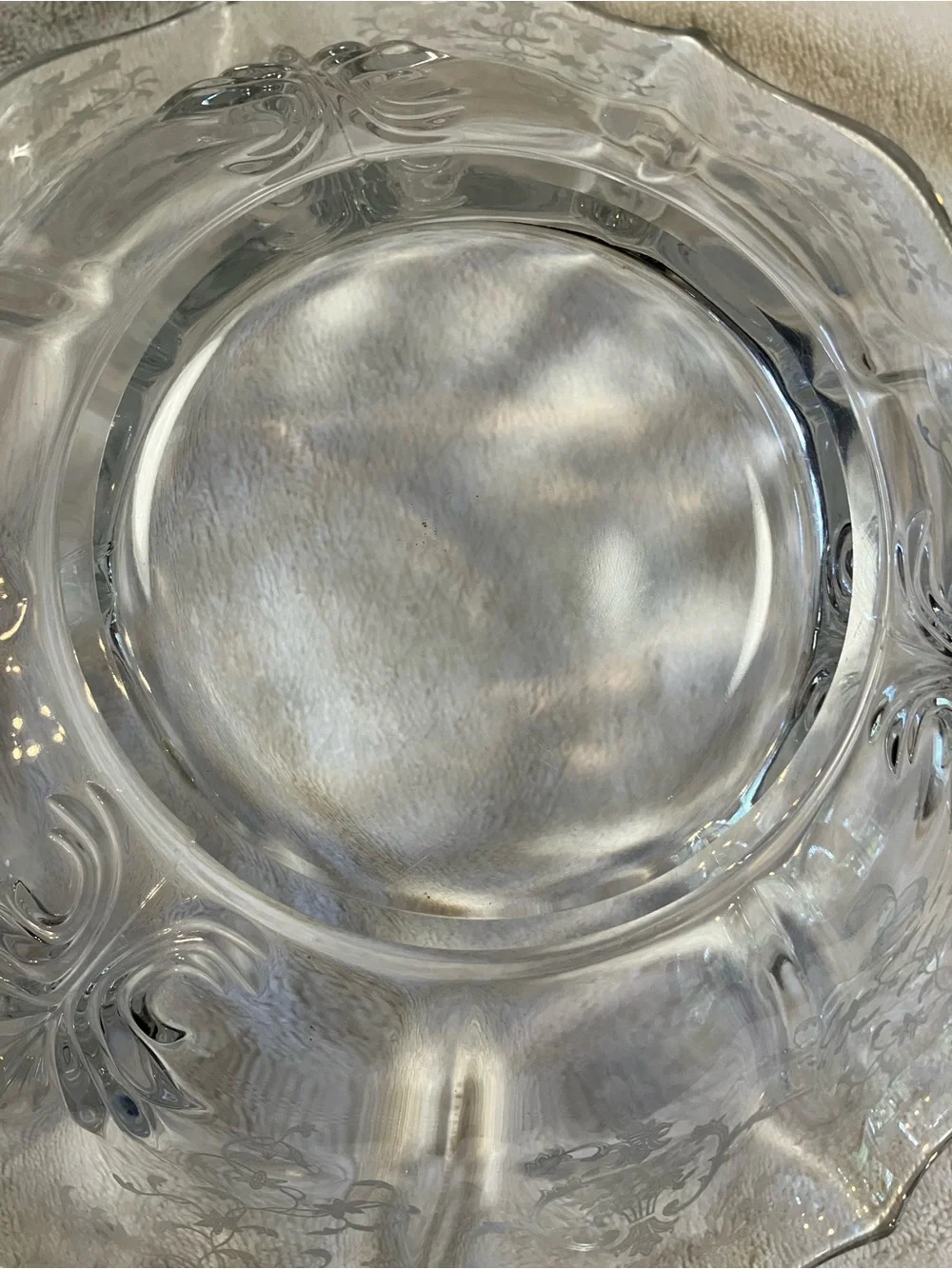 VTG Fostoria Glass Company serving bowl Baroque shape, Chintz floral etching